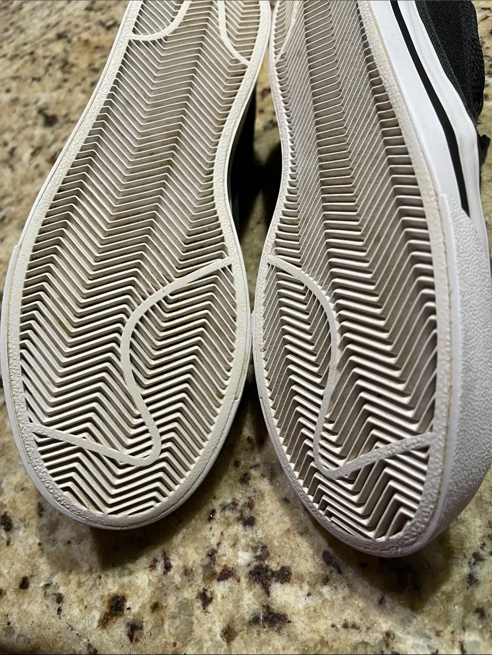 Nike Court Legacy Canvas Slip On